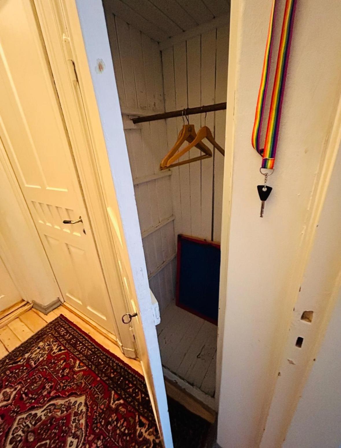 Privat bolig Art Gallery With Own Entrance At The Centre Of